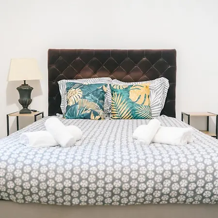 Apartment Spacieux & Confortable Au Coeur Du Centre-ville-aq *